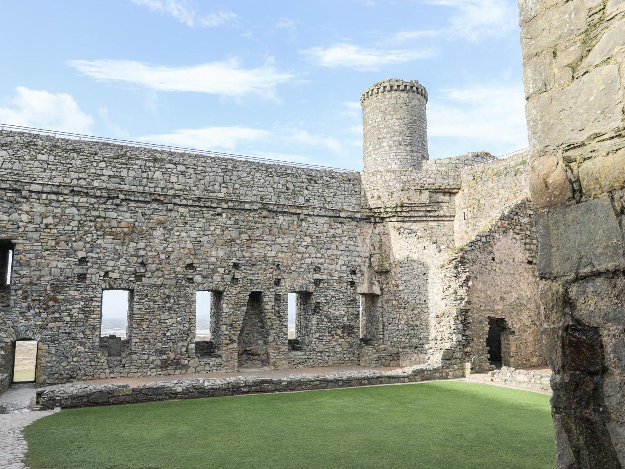 Harlech Apartments - Gwern Bagian luar foto