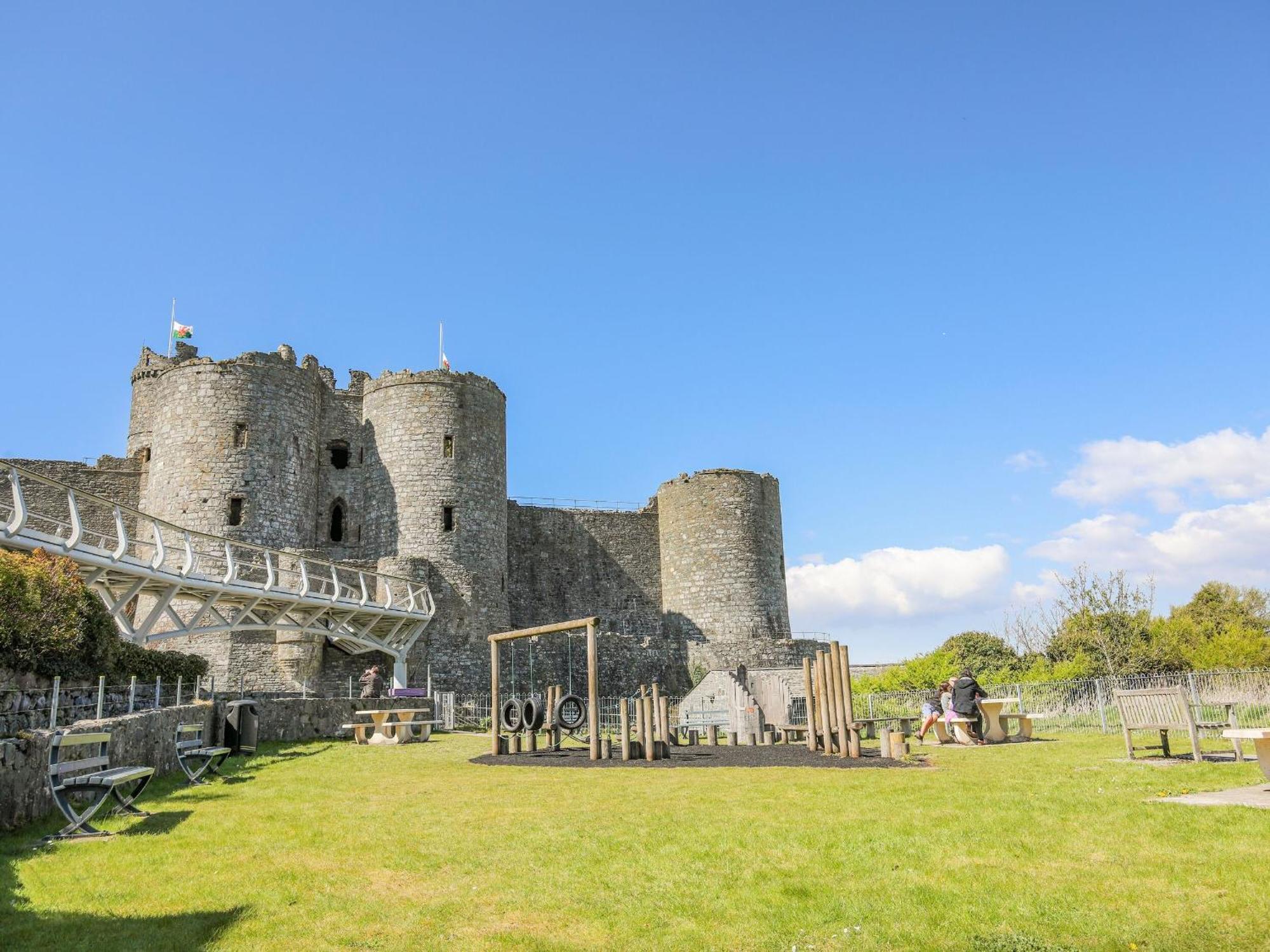 Harlech Apartments - Gwern Bagian luar foto